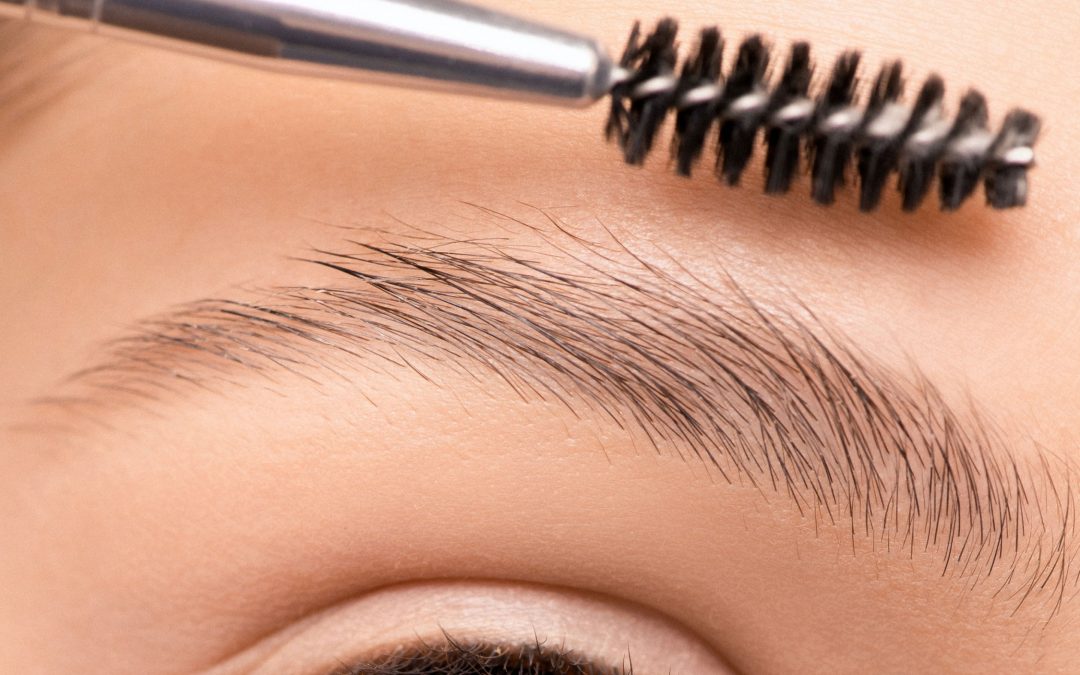 Here is All You Need to Know About Henna Brow Kit