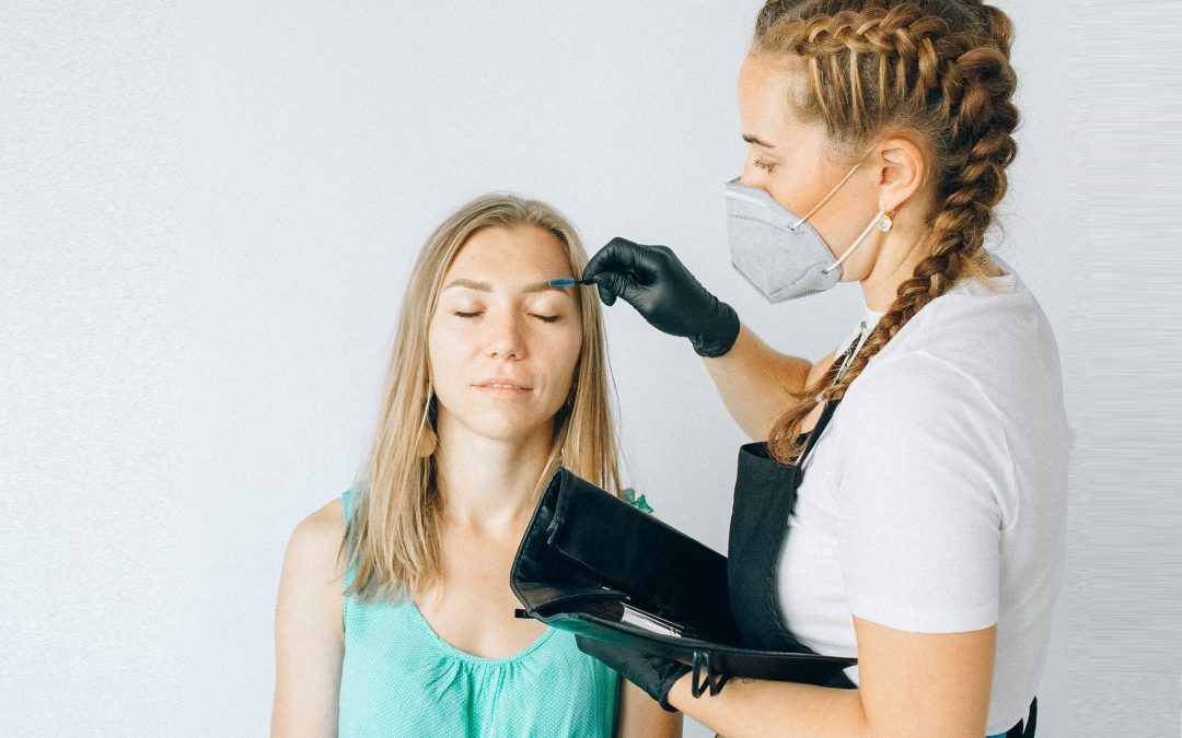 Join Online Brow Lamination Course & Shape Up Your Skills!