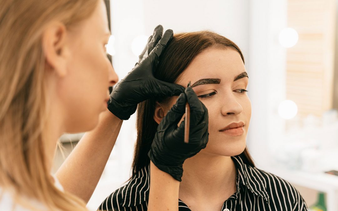 Break into the Brow Industry with our Online Henna Brows Course