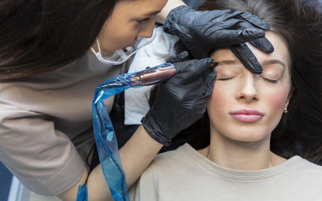 Grow your profits and clientele in 2023 with our Online Henna Brows Course